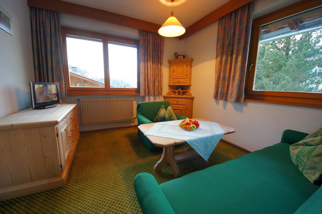 Apartamento Ciasa Complojer La Valle Exterior foto