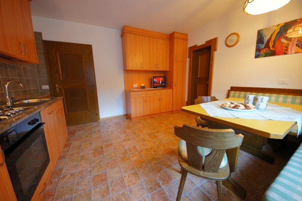 Apartamento Ciasa Complojer La Valle Exterior foto